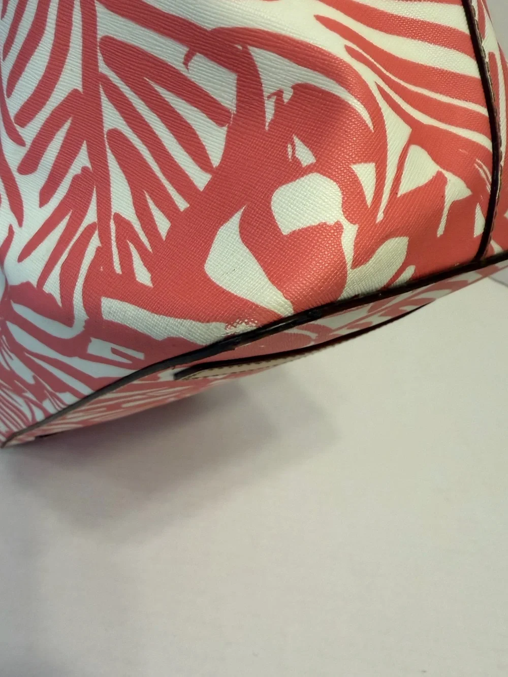 Kate Spade New York Grant Street Grainy Vinyl Jules Tote Bag